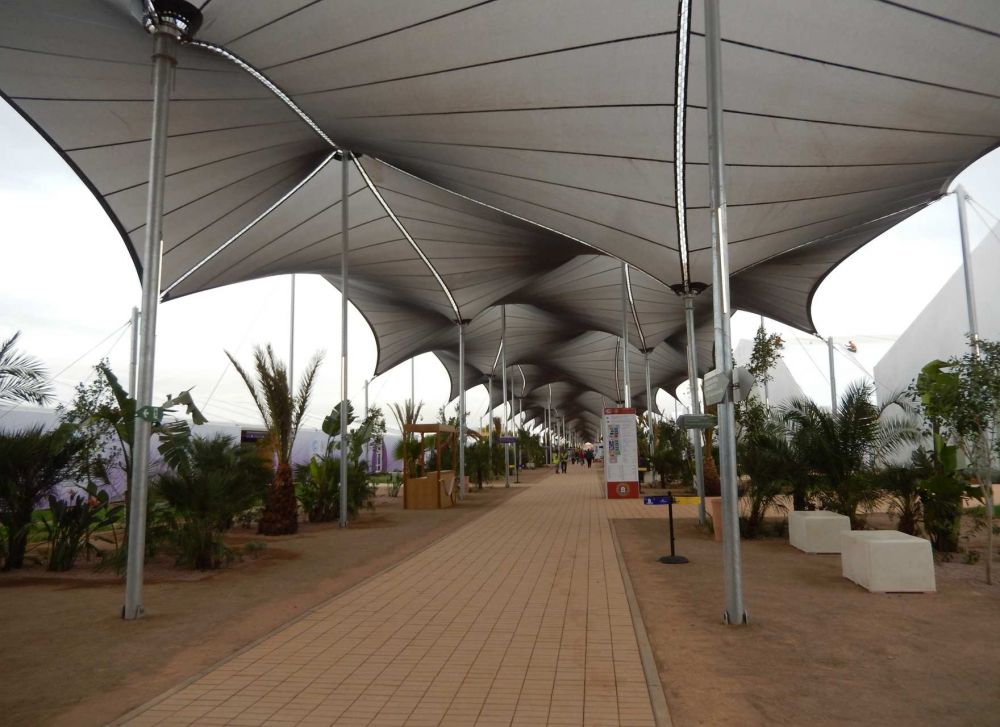 Tensile structure 